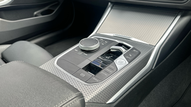 BMW 3 Series 320i M Sport 4dr Step Auto [Pro Pack] Petrol Saloon